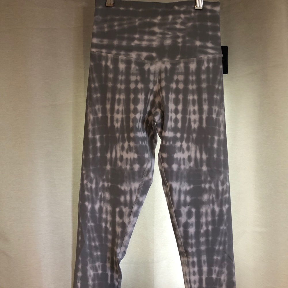 DYI cropped leggings. New With Tags. Grey/ White.